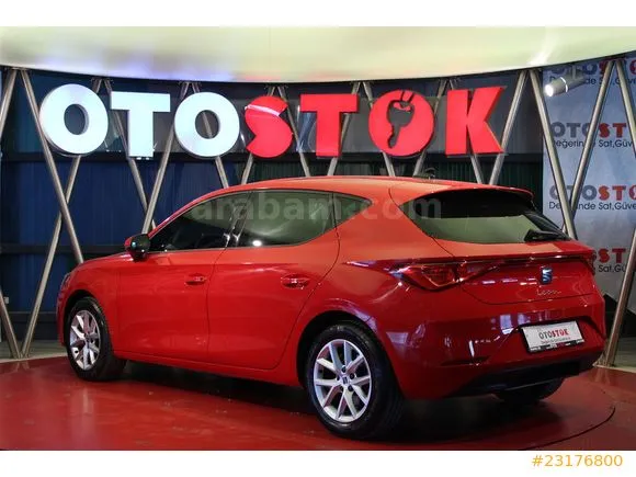 Seat Leon 1.0 eTSI Style Plus Image 2